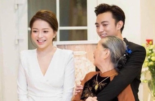 Soobin Hoang Son dua ban gai di an cung me? hinh anh