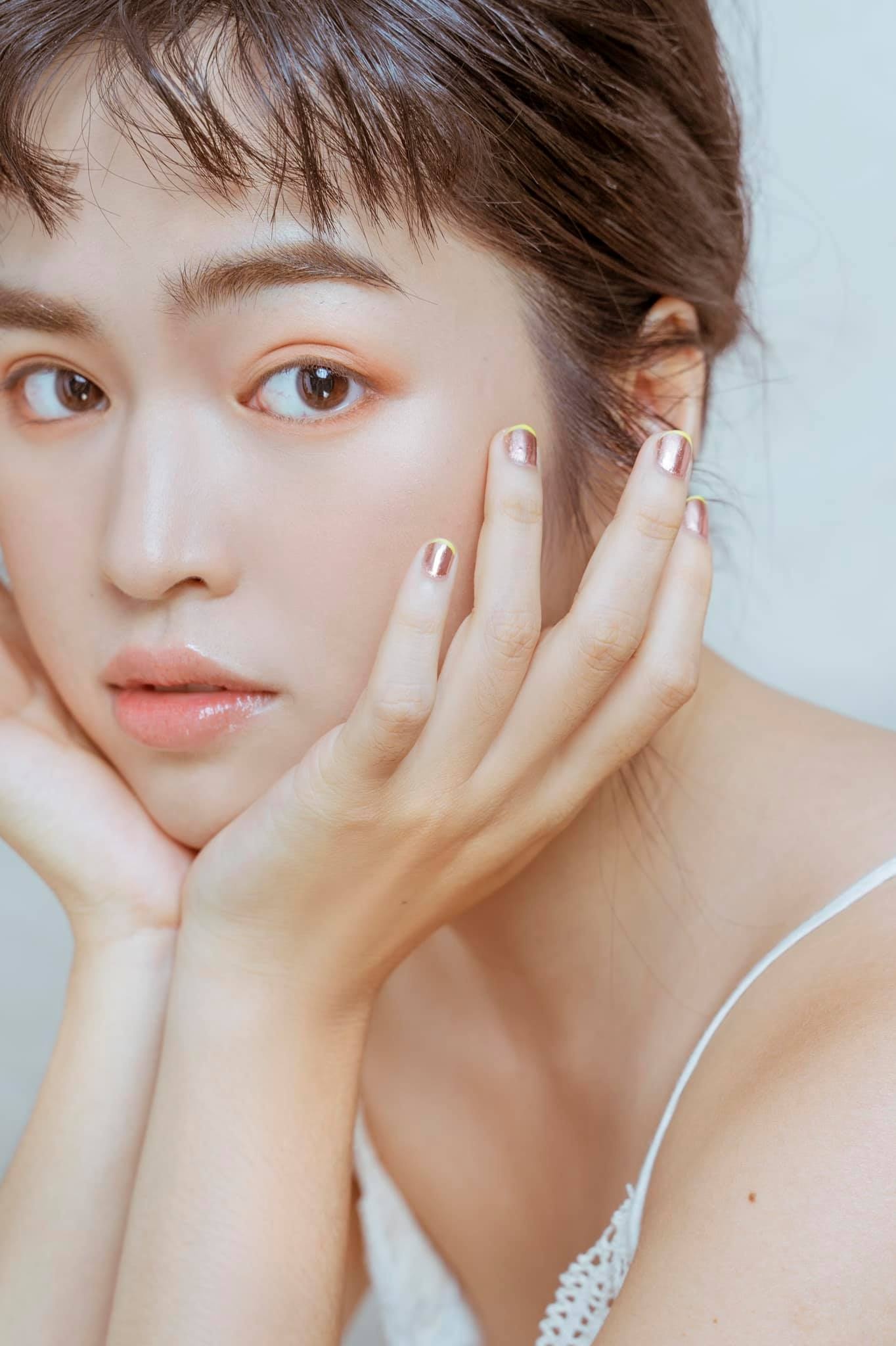 Khanh Van MV La mot thang con trai anh 10