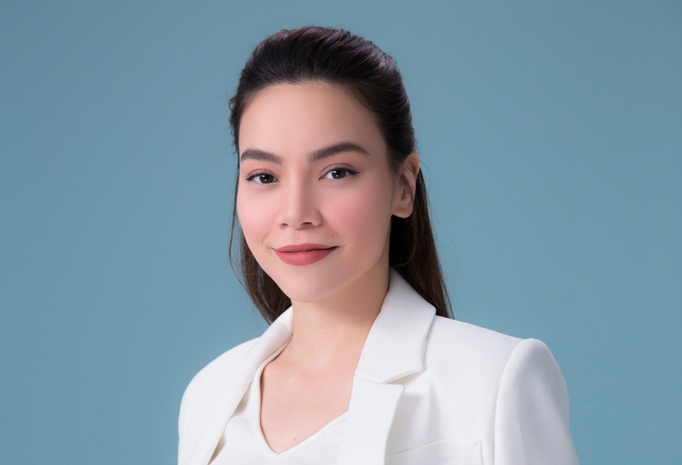 Ho Ngoc Ha, Bao Anh cung 70 nghe si thuc hien MV chong dich hinh anh