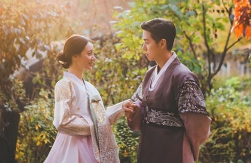 Sao nhi 'Nac thang len thien duong' ket hon hinh anh