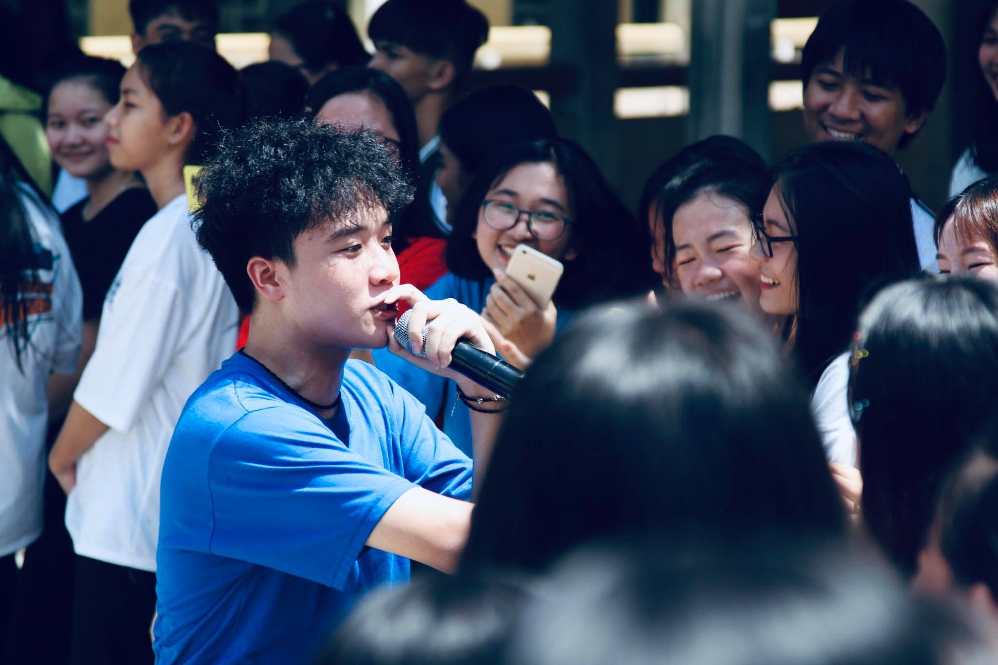 Hoàng Anh tóc xù hiện tại ảnh 7 Hoang Anh toc xu hien tai anh 7