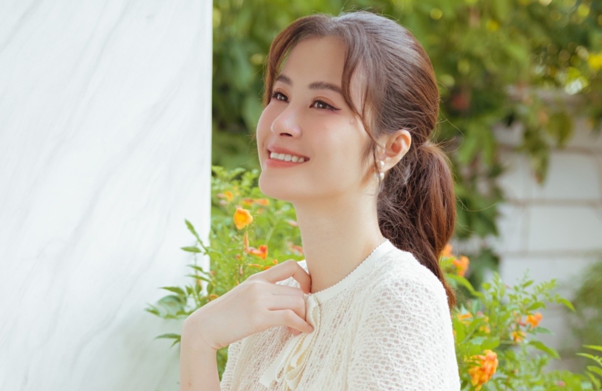 Dong Nhi chia se ve MV dau tien sau khi mang thai hinh anh