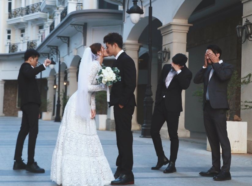 cap doi ket hon tu nguoi ay la ai anh 4