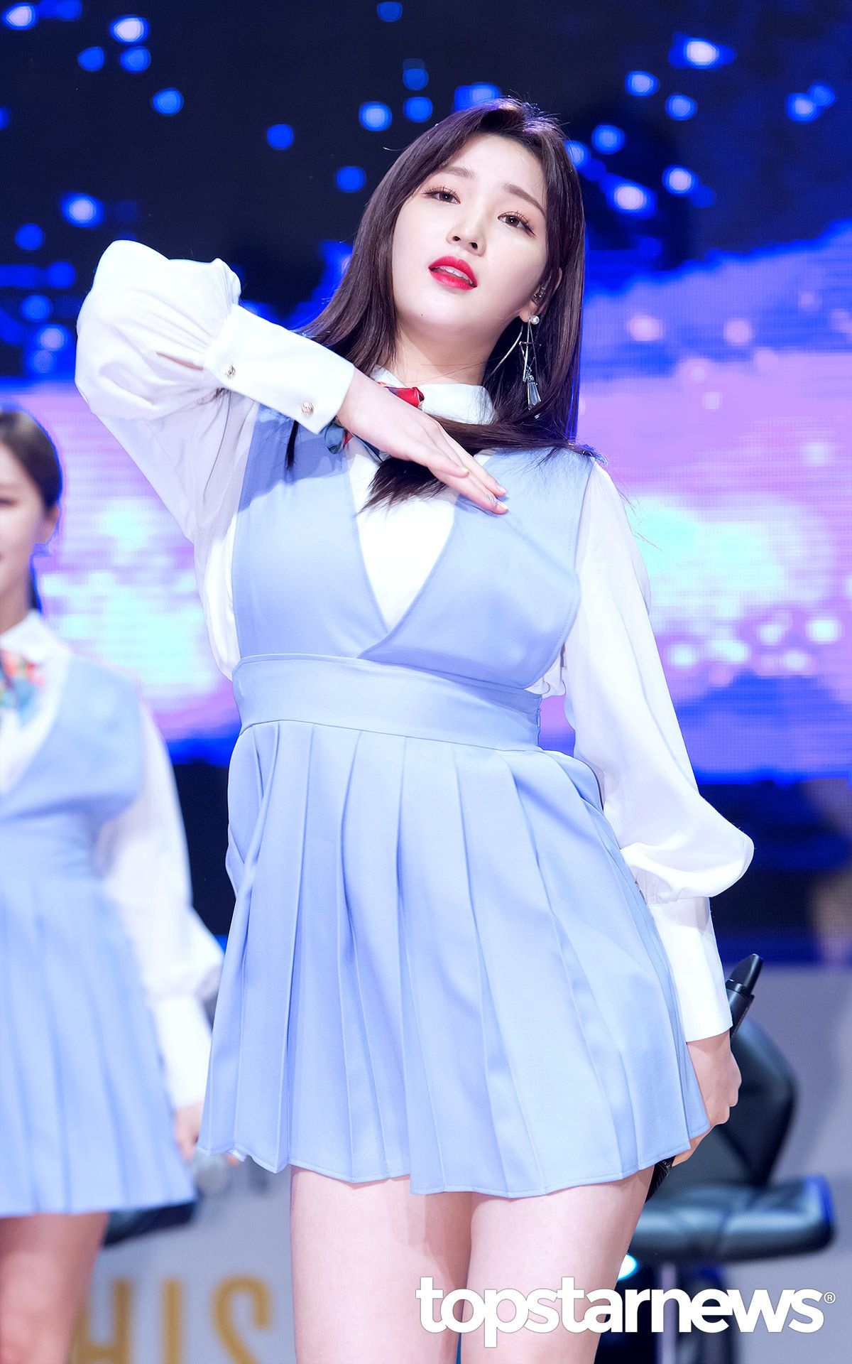 Yulhee ket hon anh 9