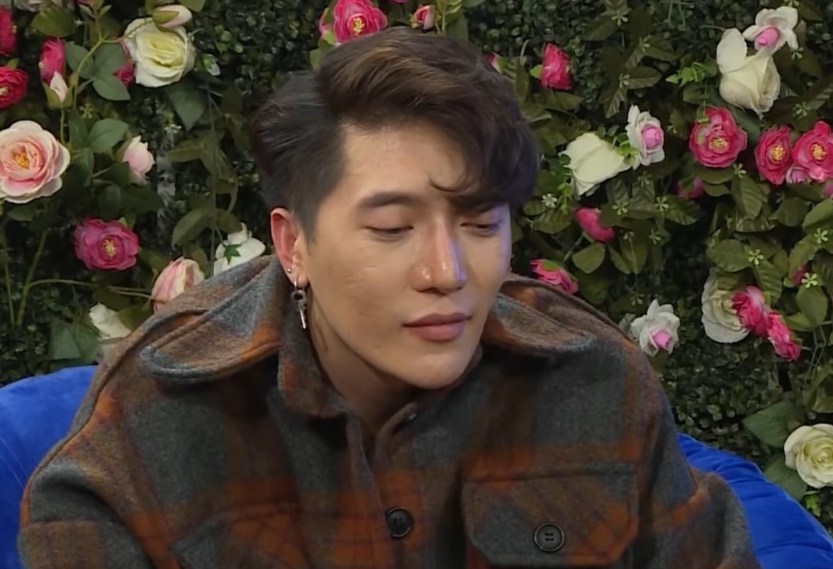 Chau Dang Khoa bat khoc khi nhac lai scandal hinh anh