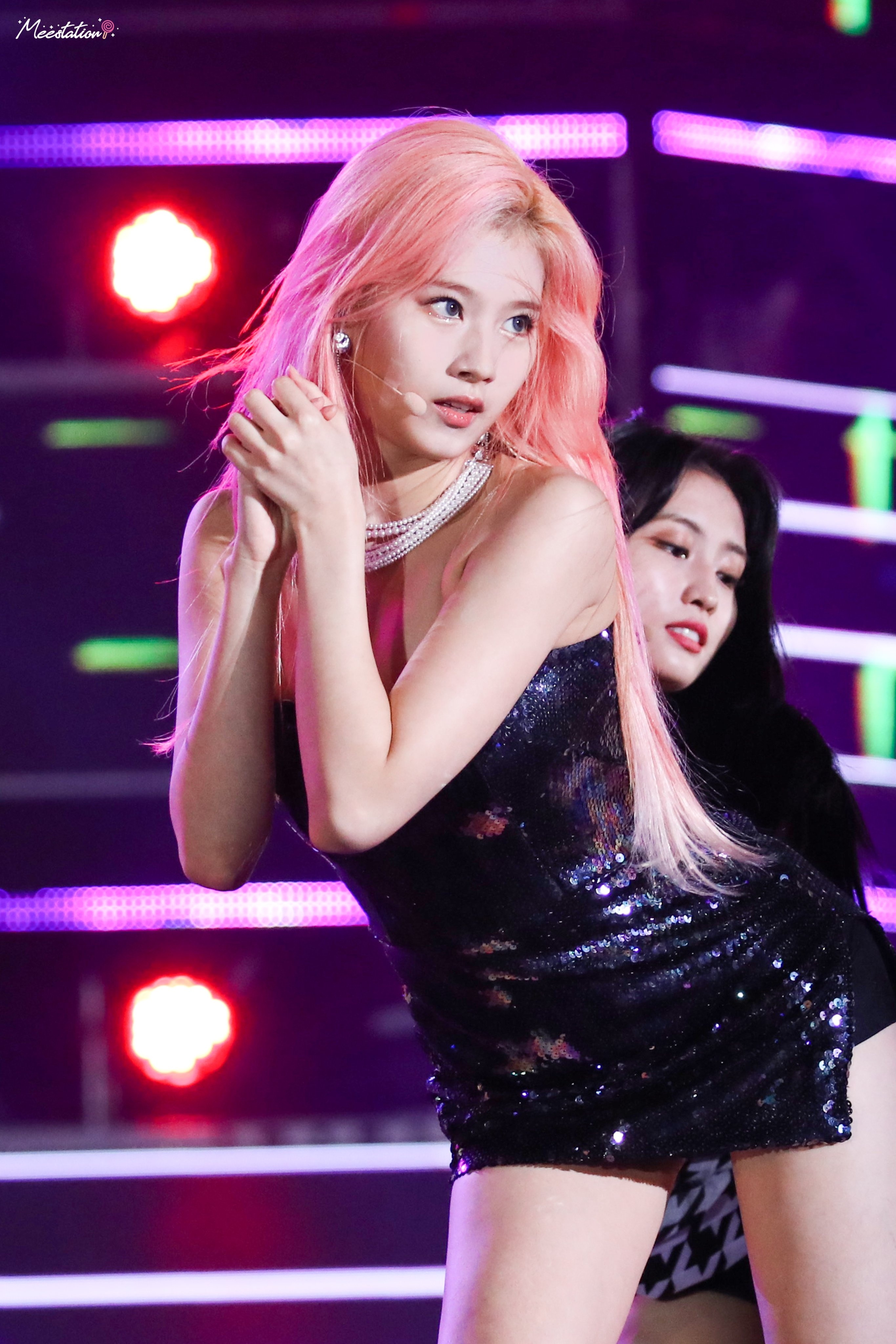 TWICE mặc hở ảnh 4 TWICE mac ho anh 4