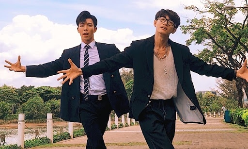 Quang Dang sang tao vu dao cho ca khuc cua Erik trong 10 phut hinh anh