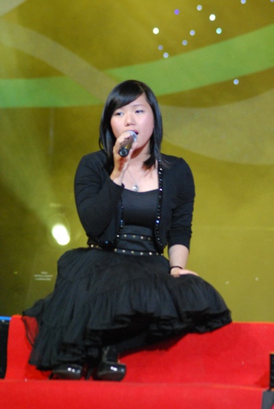 thuy chi khac la anh 2