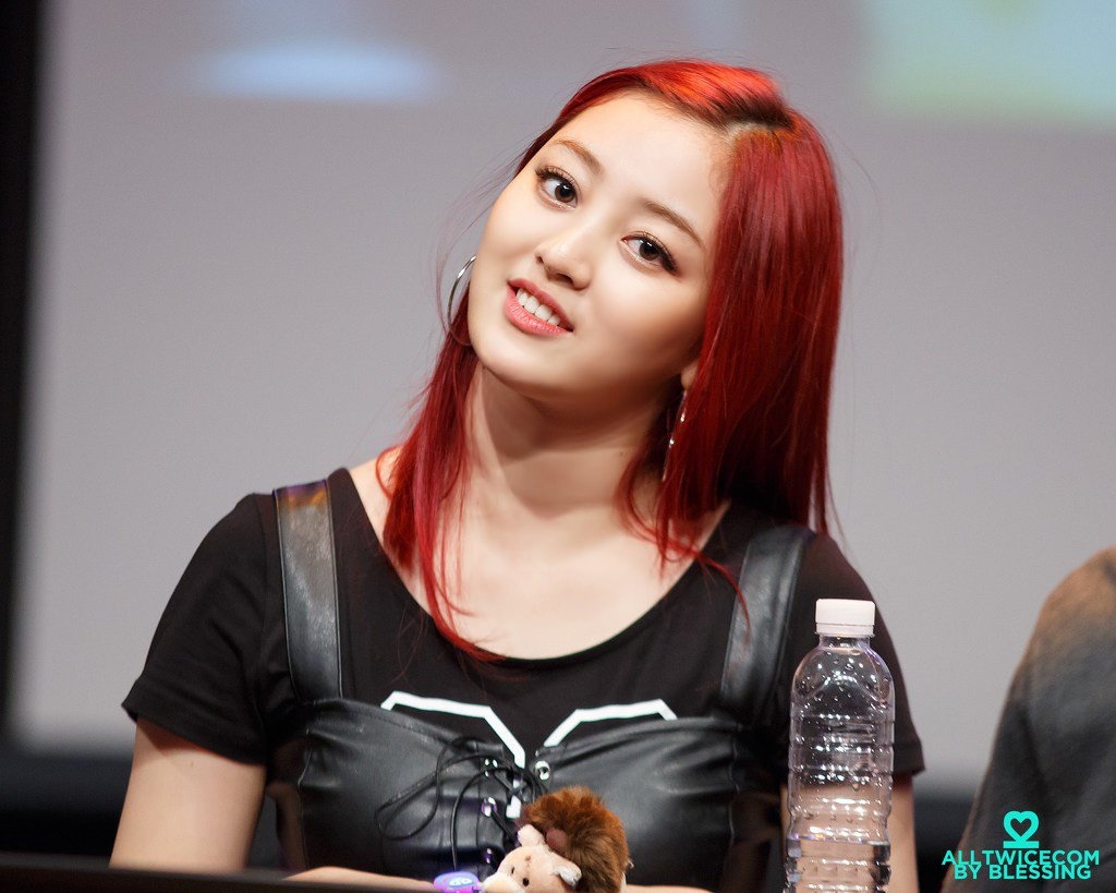 Ji Hyo TWICE anh 5