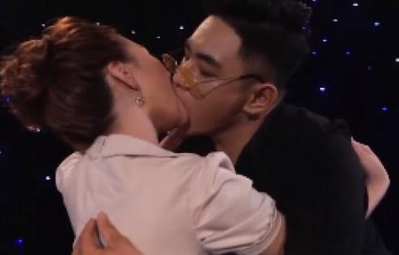 Loat on ao bi phan ung cua game show tren truyen hinh Viet hinh anh