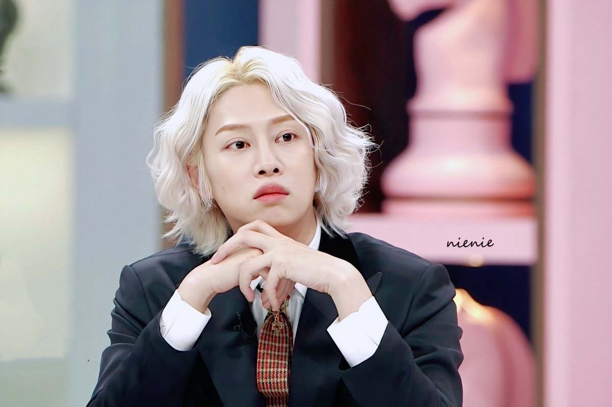 Kim Hee Chul bi don la gay anh 1