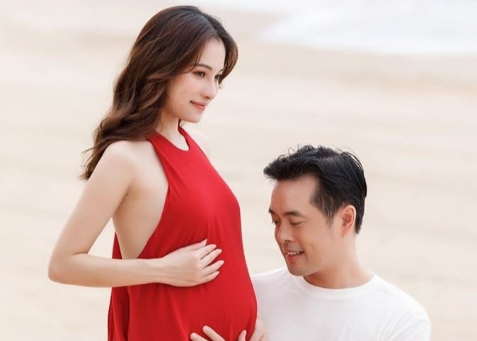 Duong Khac Linh hanh phuc khi Sara Luu mang song thai hinh anh