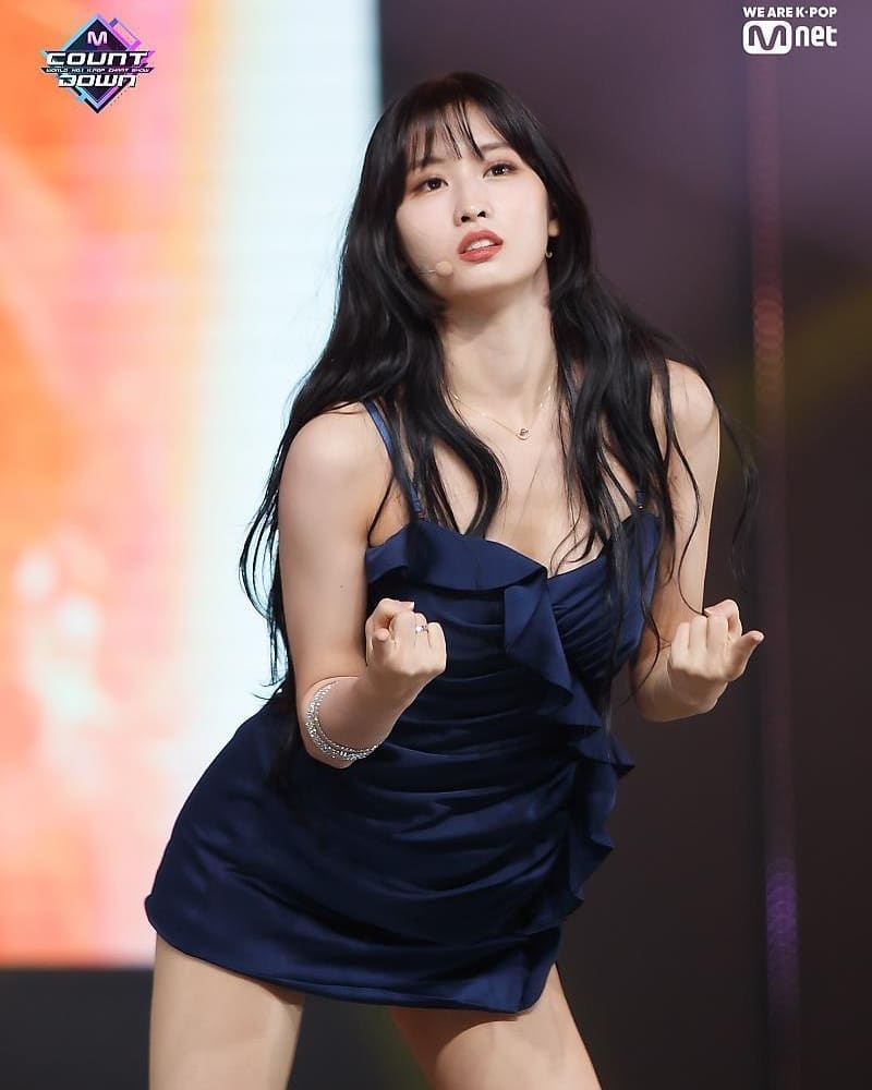 Momo Twice hat tham hoa anh 16