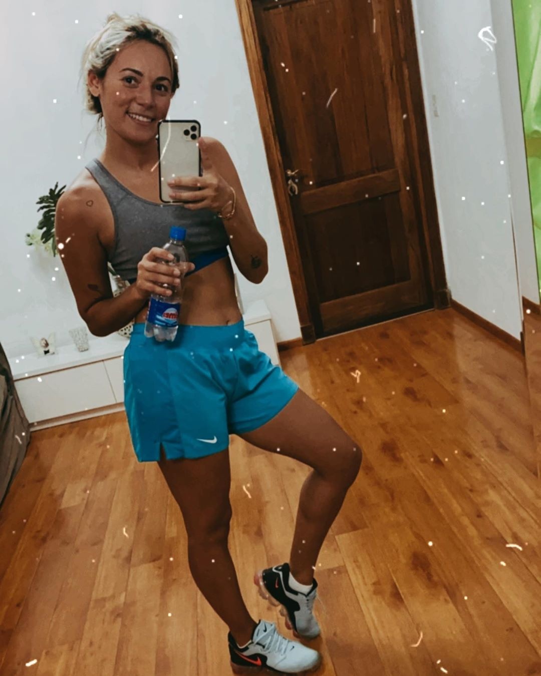 người tình kém 30 tuổi của Maradona ảnh 7 nguoi tinh kem 30 tuoi cua Maradona anh 7