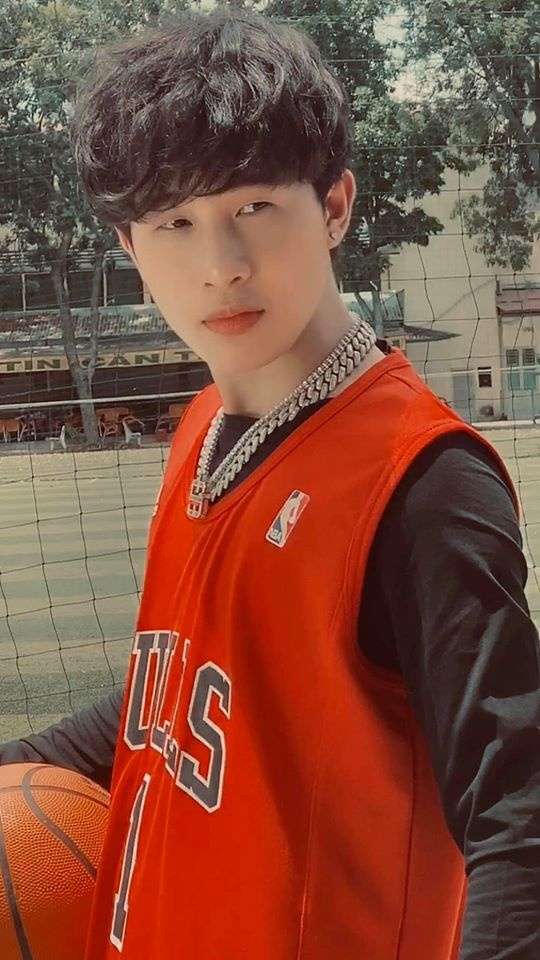 ca si viet sinh nam 1997 anh 6