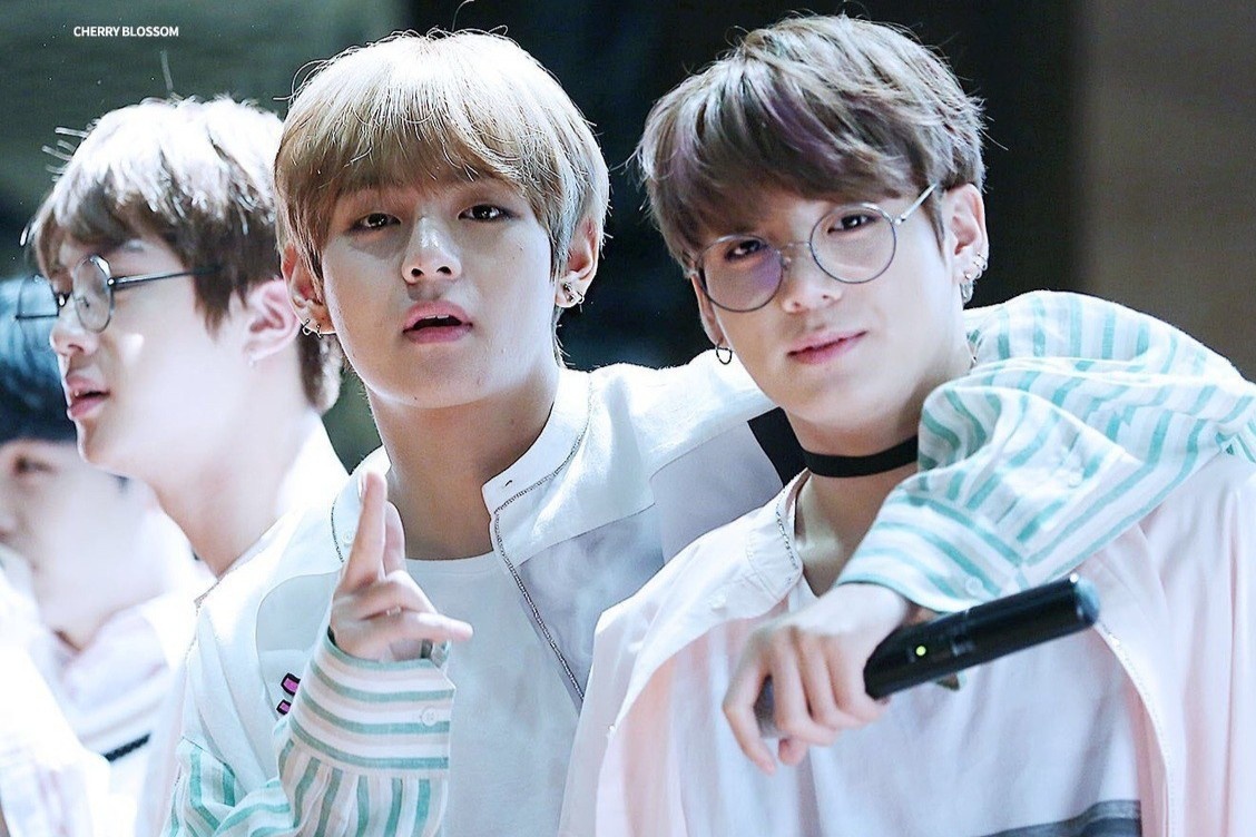 BTS pha vo ky luc 36 nam cua Michael Jackson tai Nhat Ban hinh anh