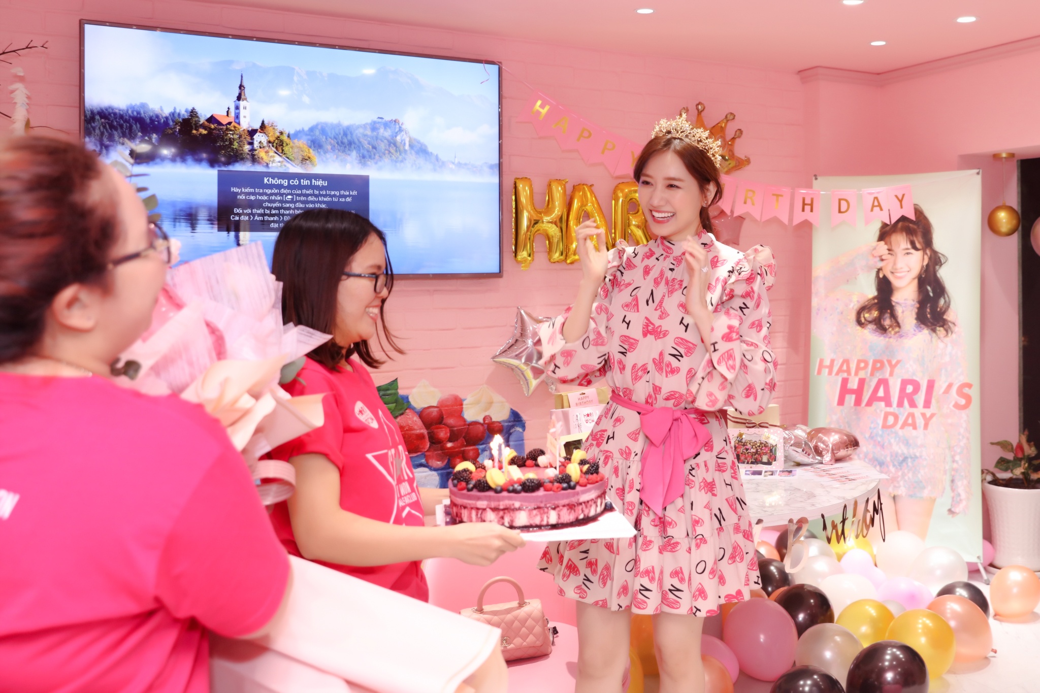 Hari Won tuoi 35 anh 1