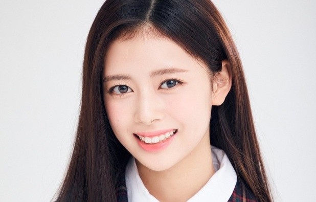 Nhom nhac 10X duoc khen xinh dep khong kem TWICE hinh anh