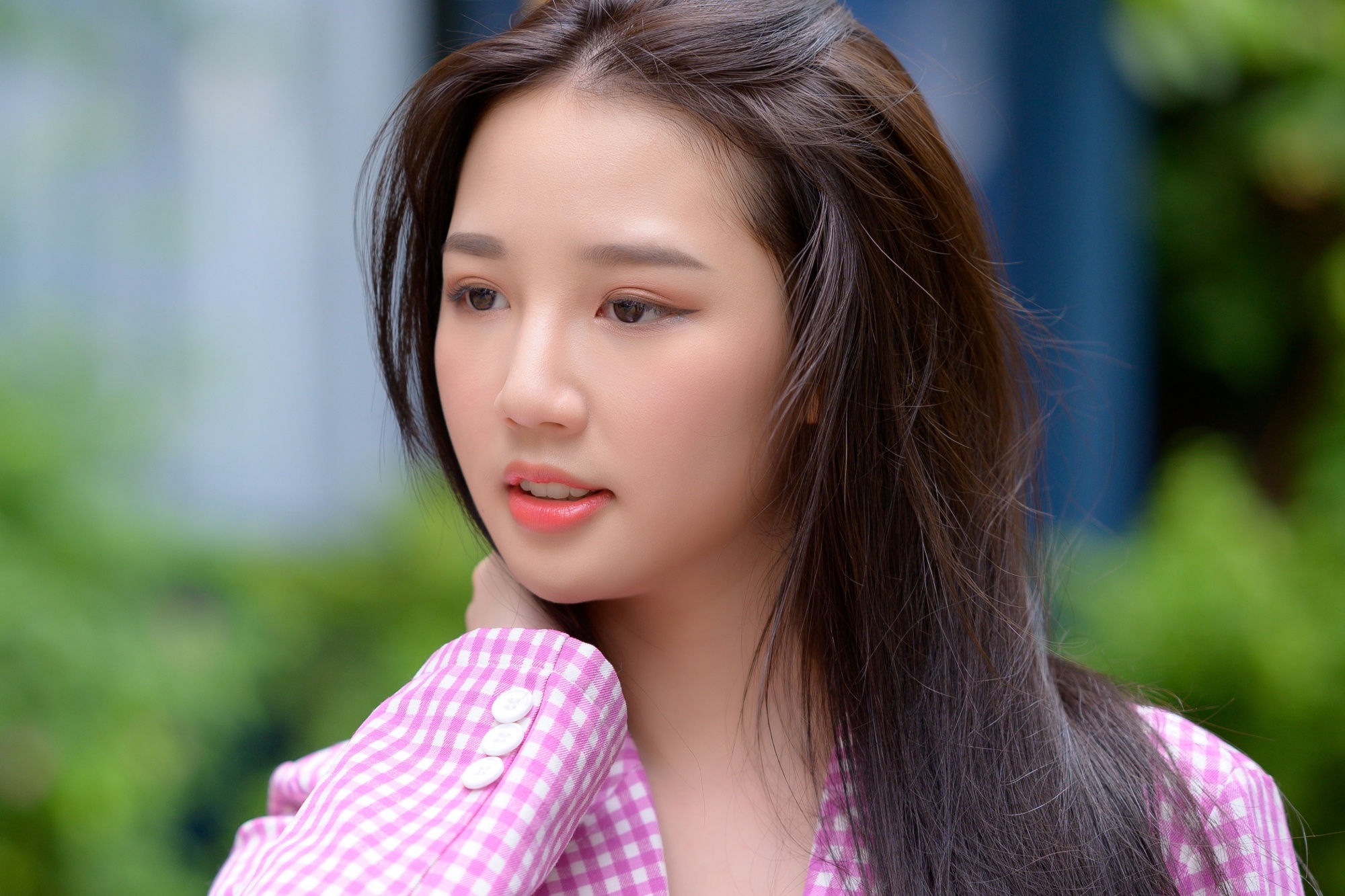 Nhan sac doi thuong cua ca si 10X AMEE hinh anh