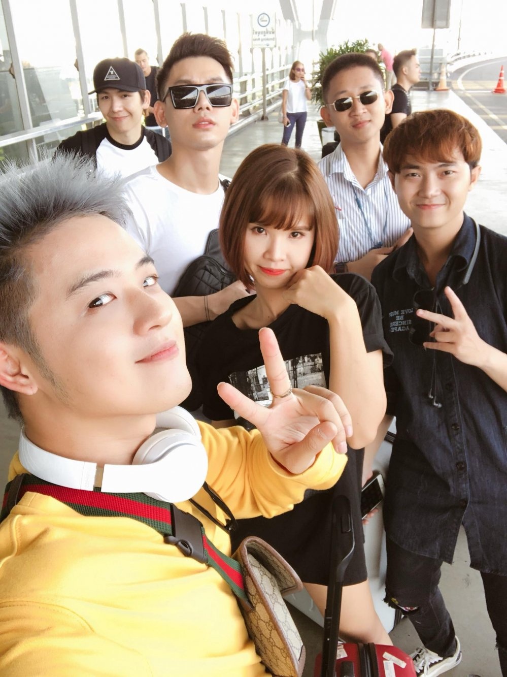 Nhom ban than cua showbiz Viet anh 11