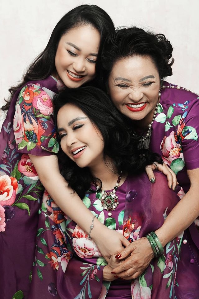 Thanh Lam va cac con anh 4