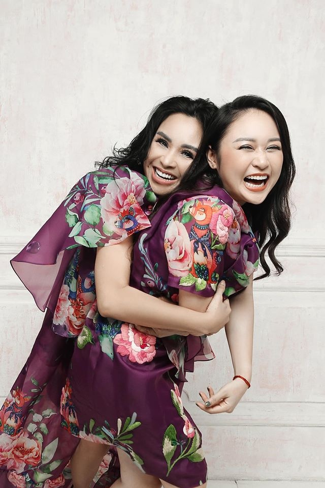 Thanh Lam va cac con anh 5