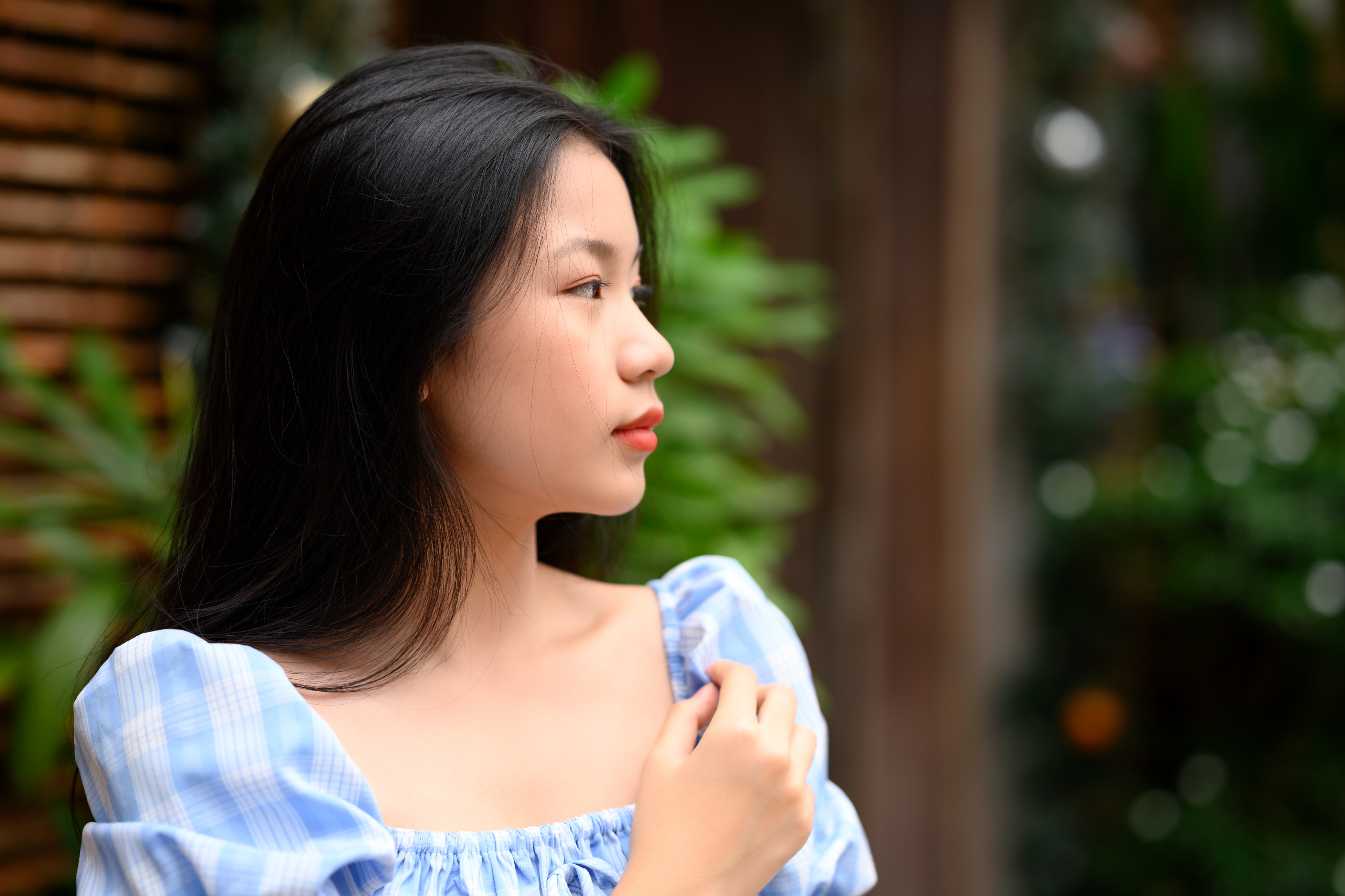 con gai luu thien huong anh 2