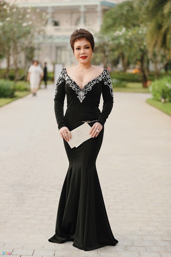 sao Việt gây tranh cãi mặc lố ảnh 5 sao Viet gay tranh cai mac lo anh 5