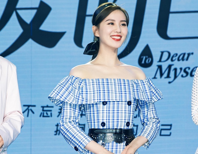 sao nu hoa ngu goi cam sau sinh anh 12