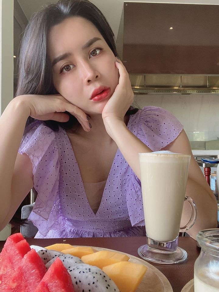 hoi ban cua Hoang Thuy Linh anh 4