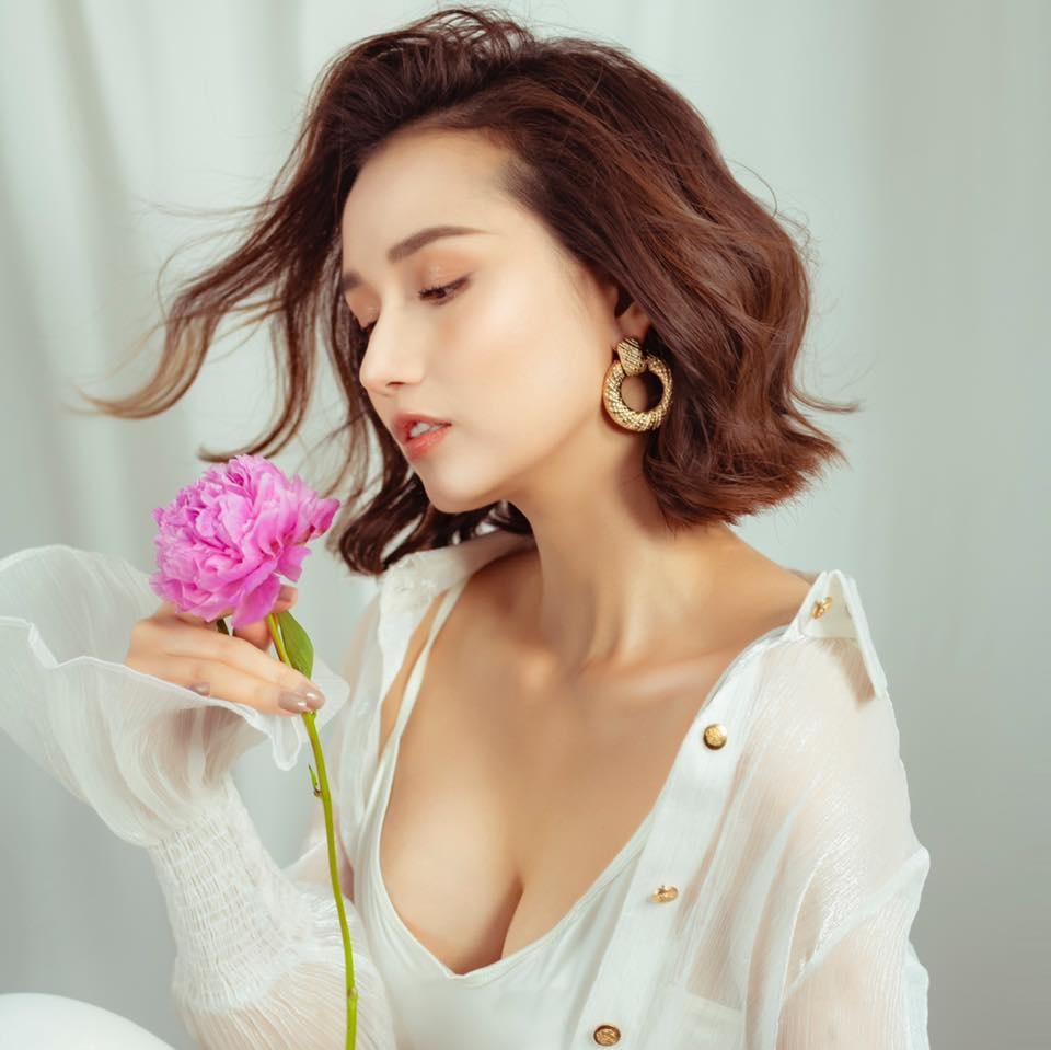 hoi ban cua Hoang Thuy Linh anh 11