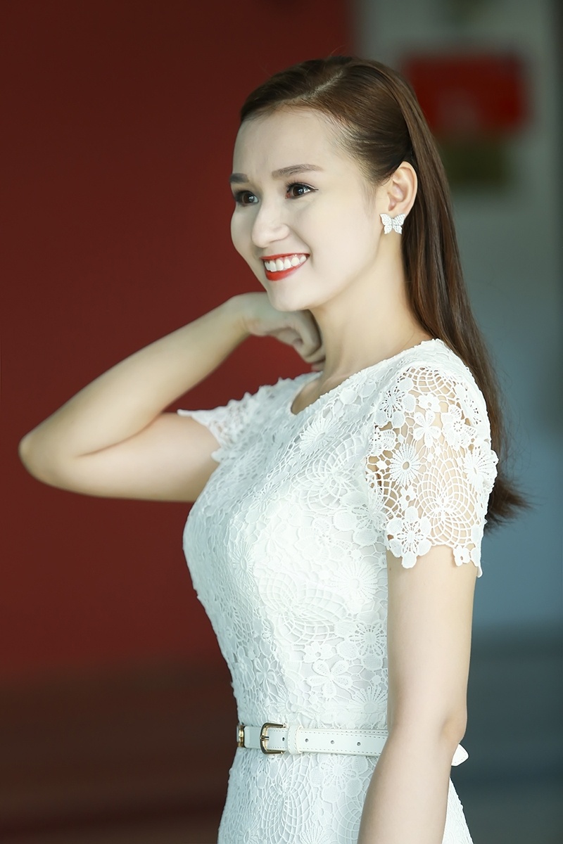 hoi ban cua Hoang Thuy Linh anh 9