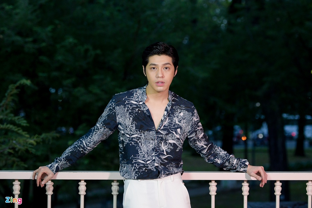 Noo Phuoc Thinh khi moi vao nghe anh 2