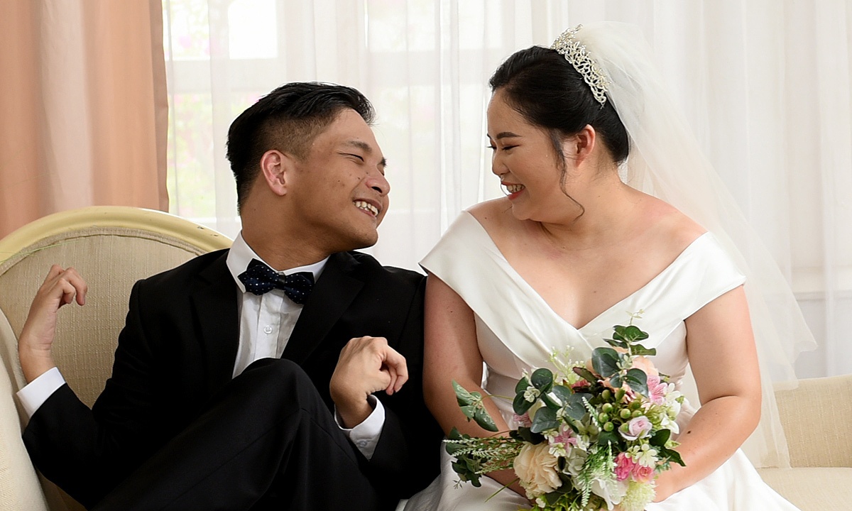 Nhac si bai nao Thien Ngon to chuc hon le hinh anh