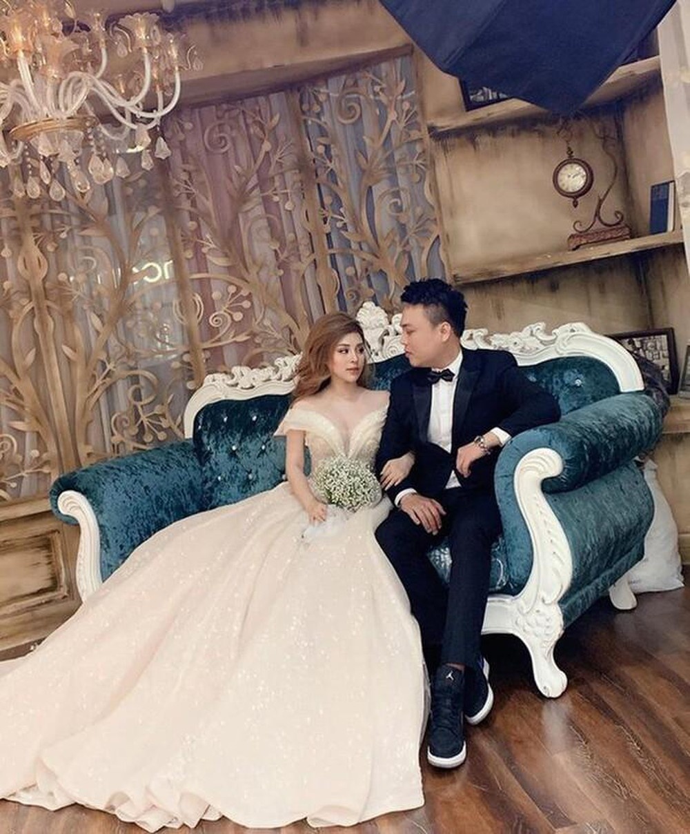 gia dinh cua rapper viet anh 8