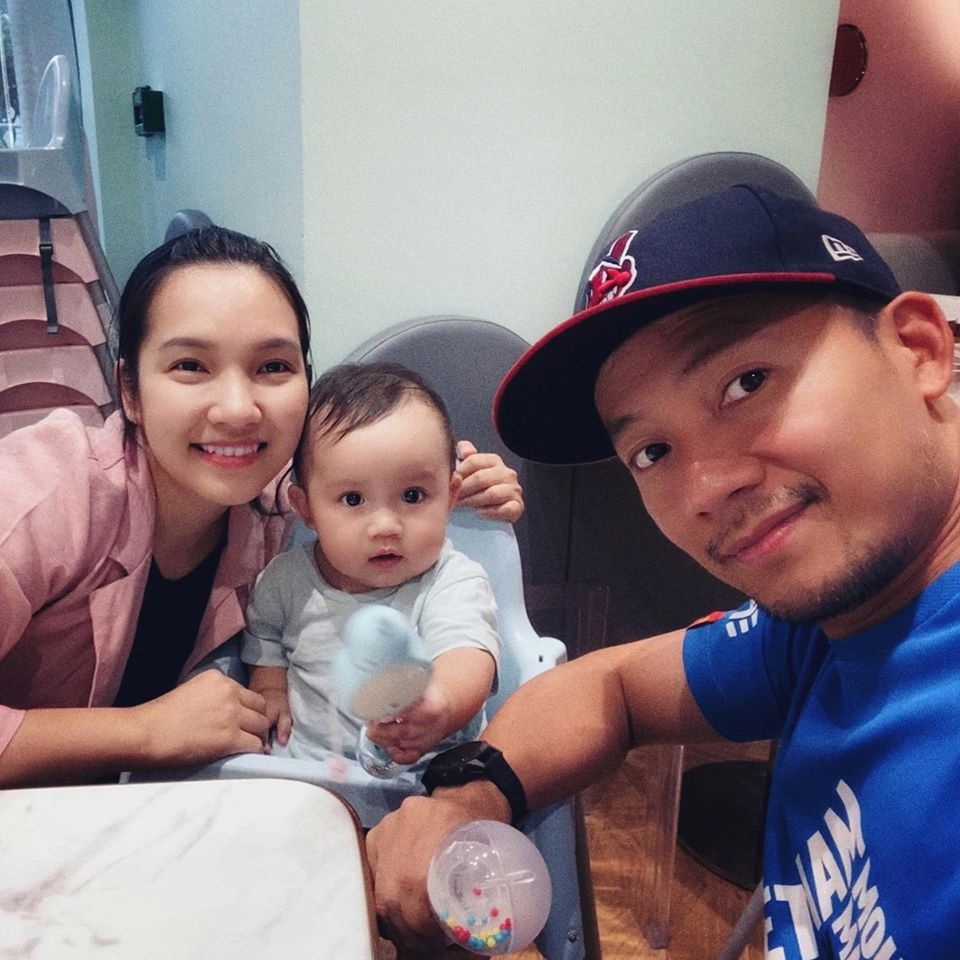 gia dinh cua rapper viet anh 12