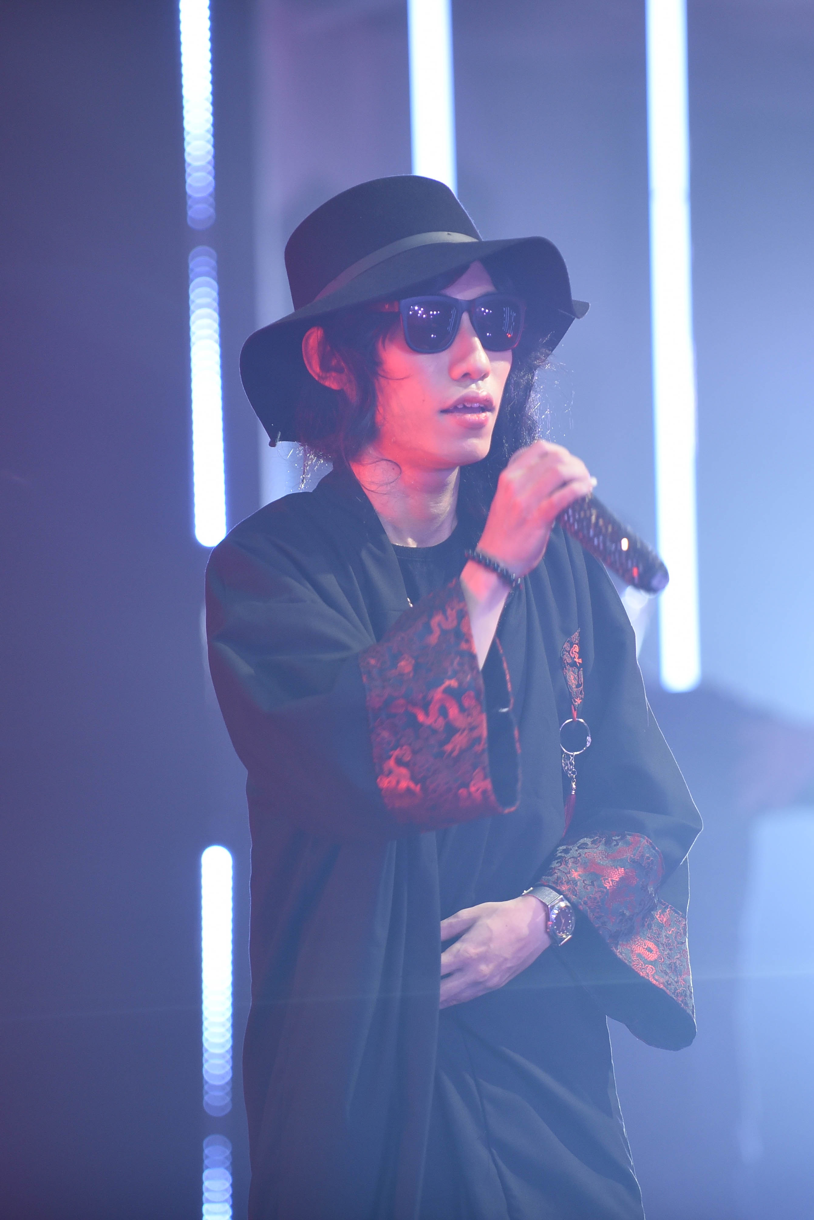 King of Rap Kieu Loan anh 1