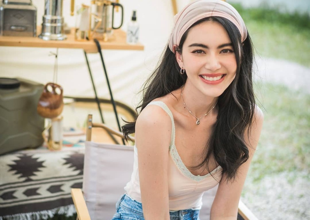 Mai Davika va chuyen tinh voi ngoi sao phong ve Thai Lan hinh anh