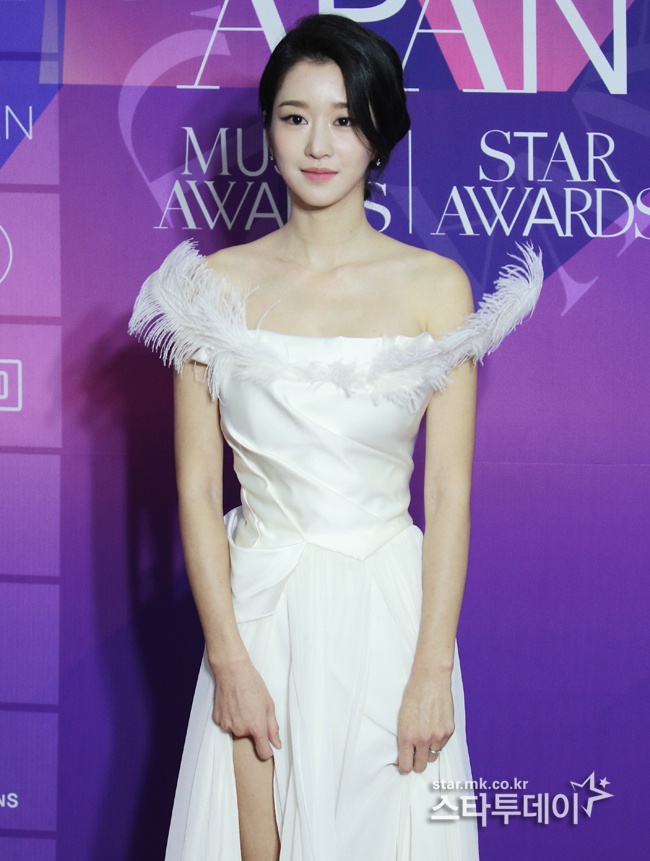 Hyun Bin và Son ye Jin ảnh 2 Hyun Bin va Son ye Jin anh 2