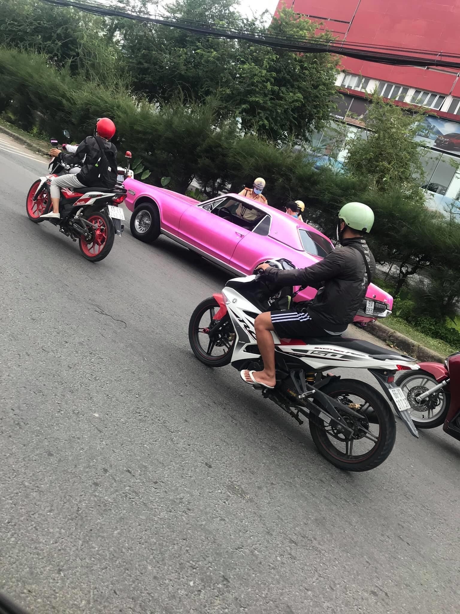 Binz bị cảnh sát giao thông xử lý ảnh 1 Binz bi canh sat giao thong xu ly anh 1