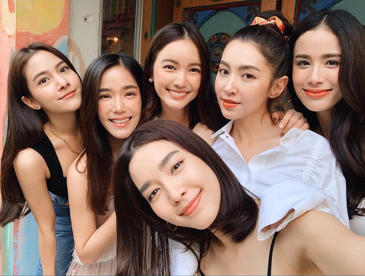 Nhung nhom ban than thai lan anh 5