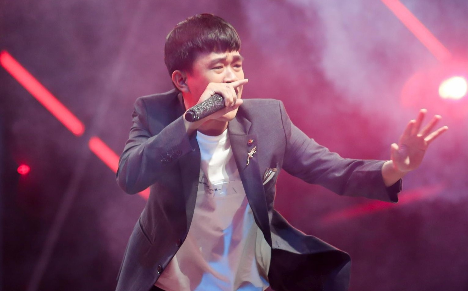 Hit 'Vo nguoi ta' cua Phan Manh Quynh khac la o King of Rap hinh anh