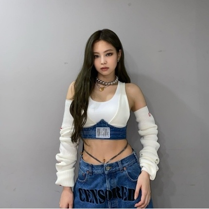 Jennie BlackPink gay tranh cai anh 1