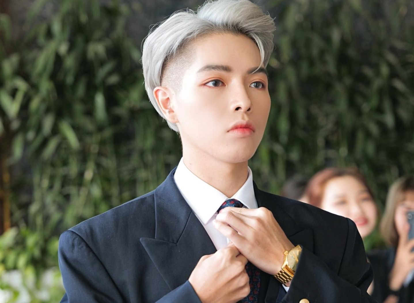 Sao viet bi miet thi ngoai hinh anh 8