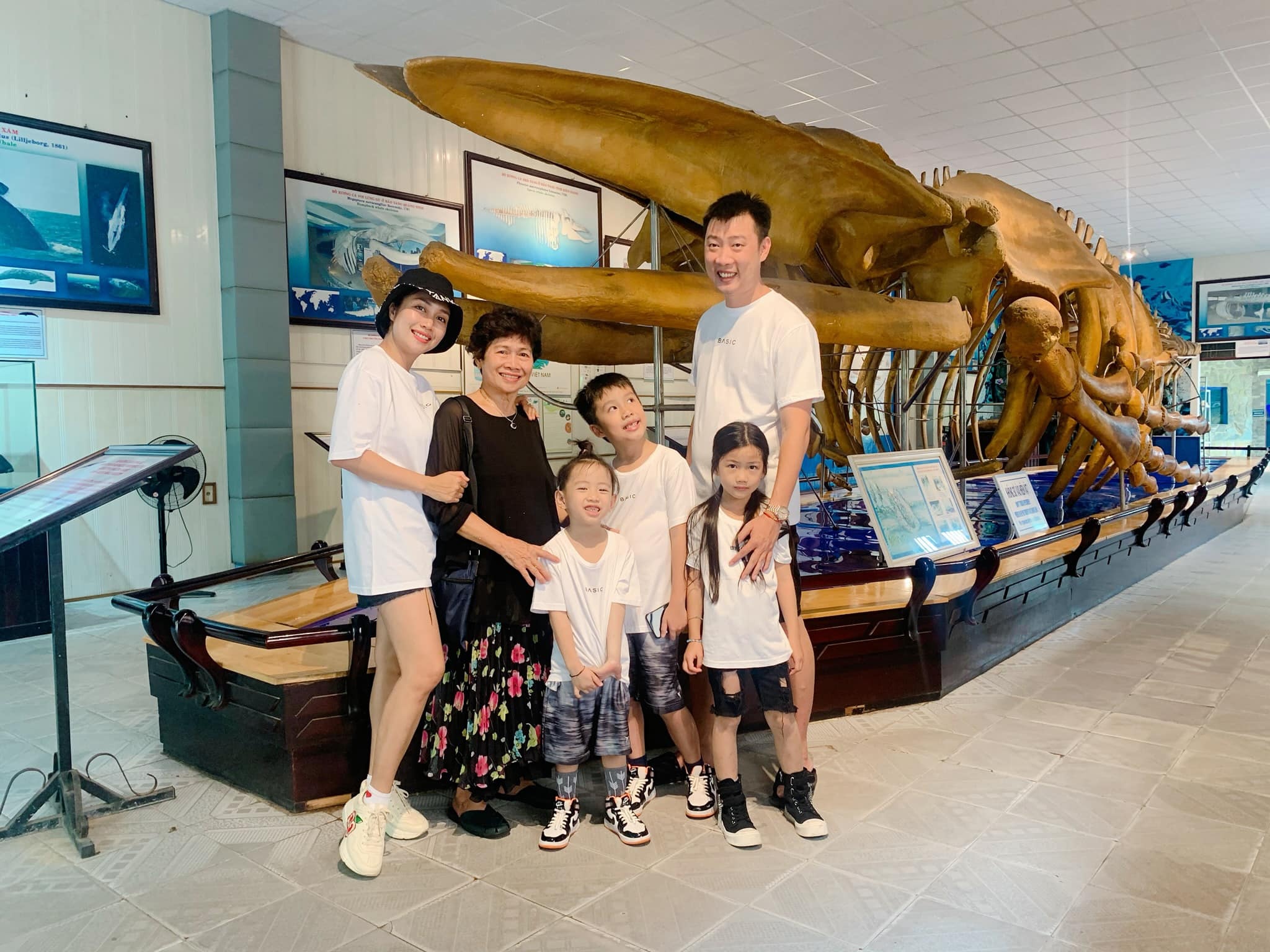 gia dinh oc thanh van anh 8