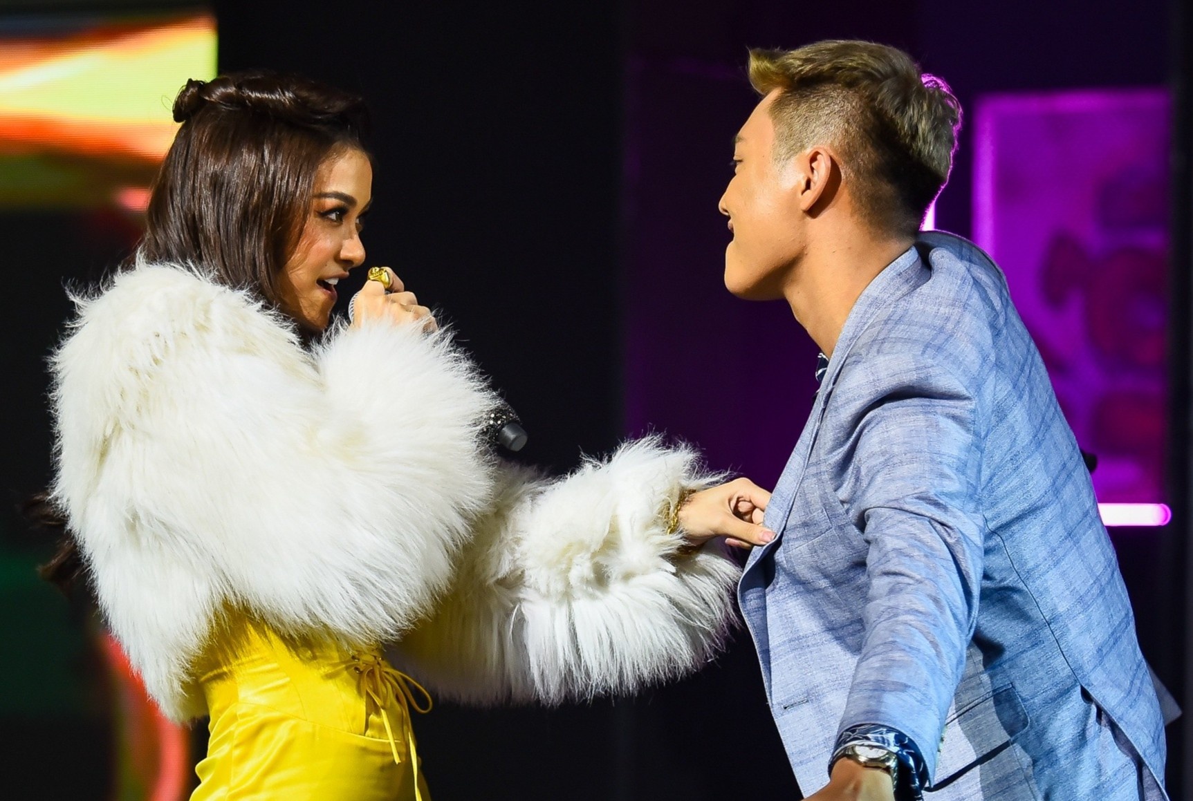 A hau Kieu Loan, Phao vao top 10 King of Rap hinh anh