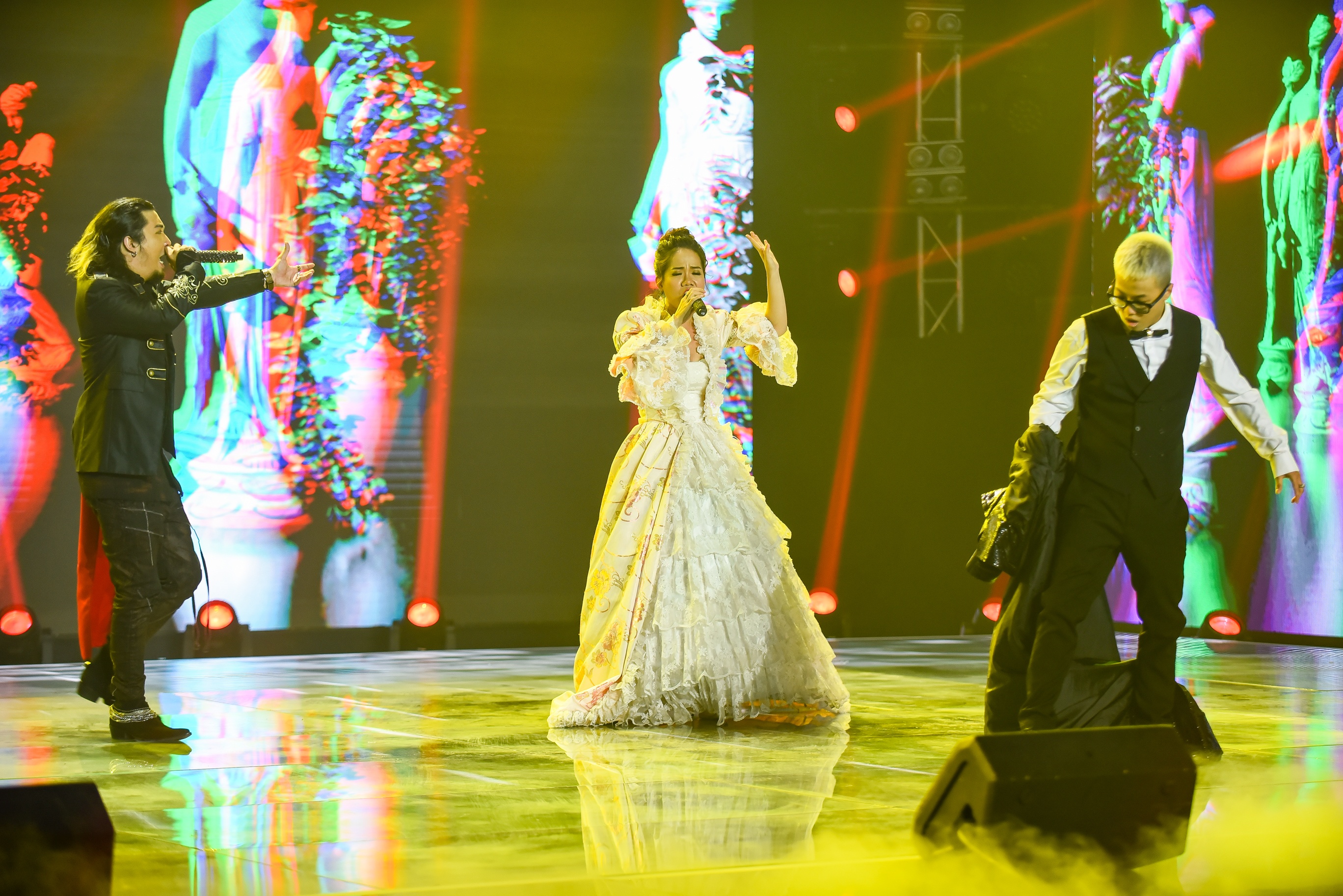 King of Rap Ho Hoai Anh anh 2