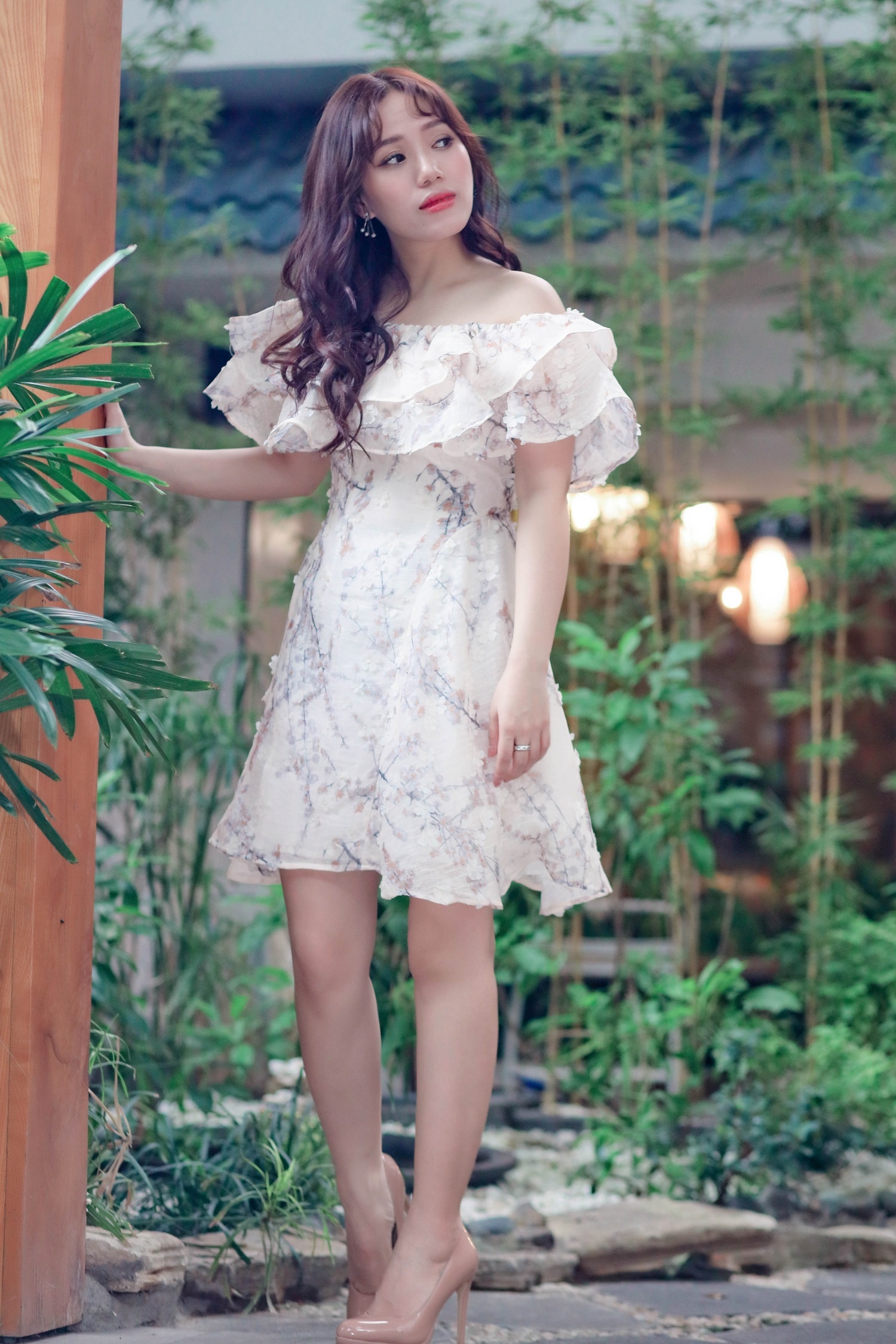 Thùy Chi ngoại hình ảnh 5 Thuy Chi ngoai hinh anh 5