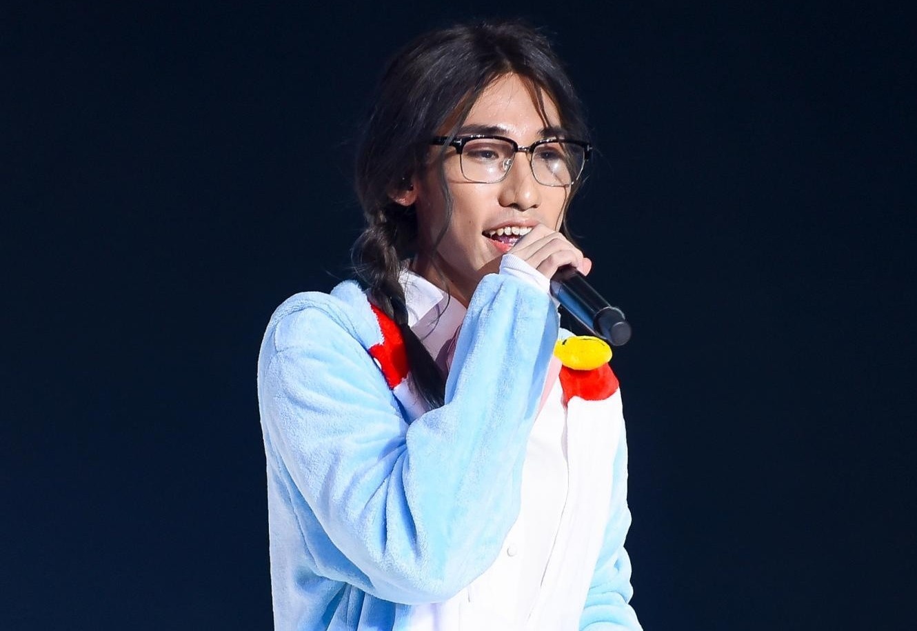 That bai duoc bao truoc cua Chi Ca va Wxrdie hinh anh