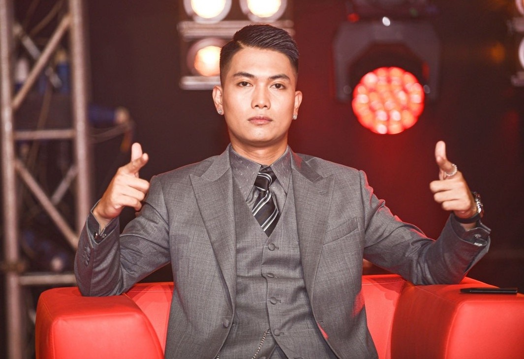 huan luyen vien king of rap anh 3